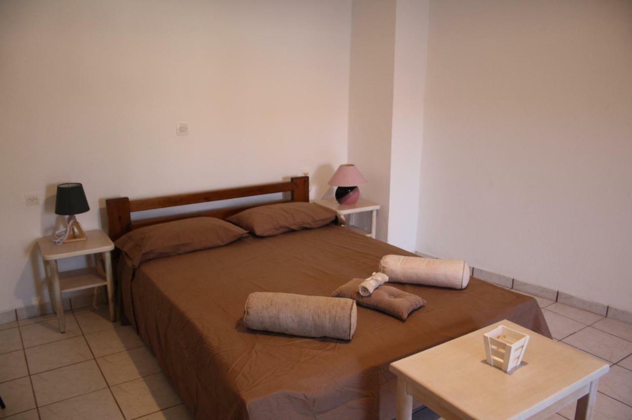 Ferienwohnung Feakas Ágios Matthaíos Exterior foto